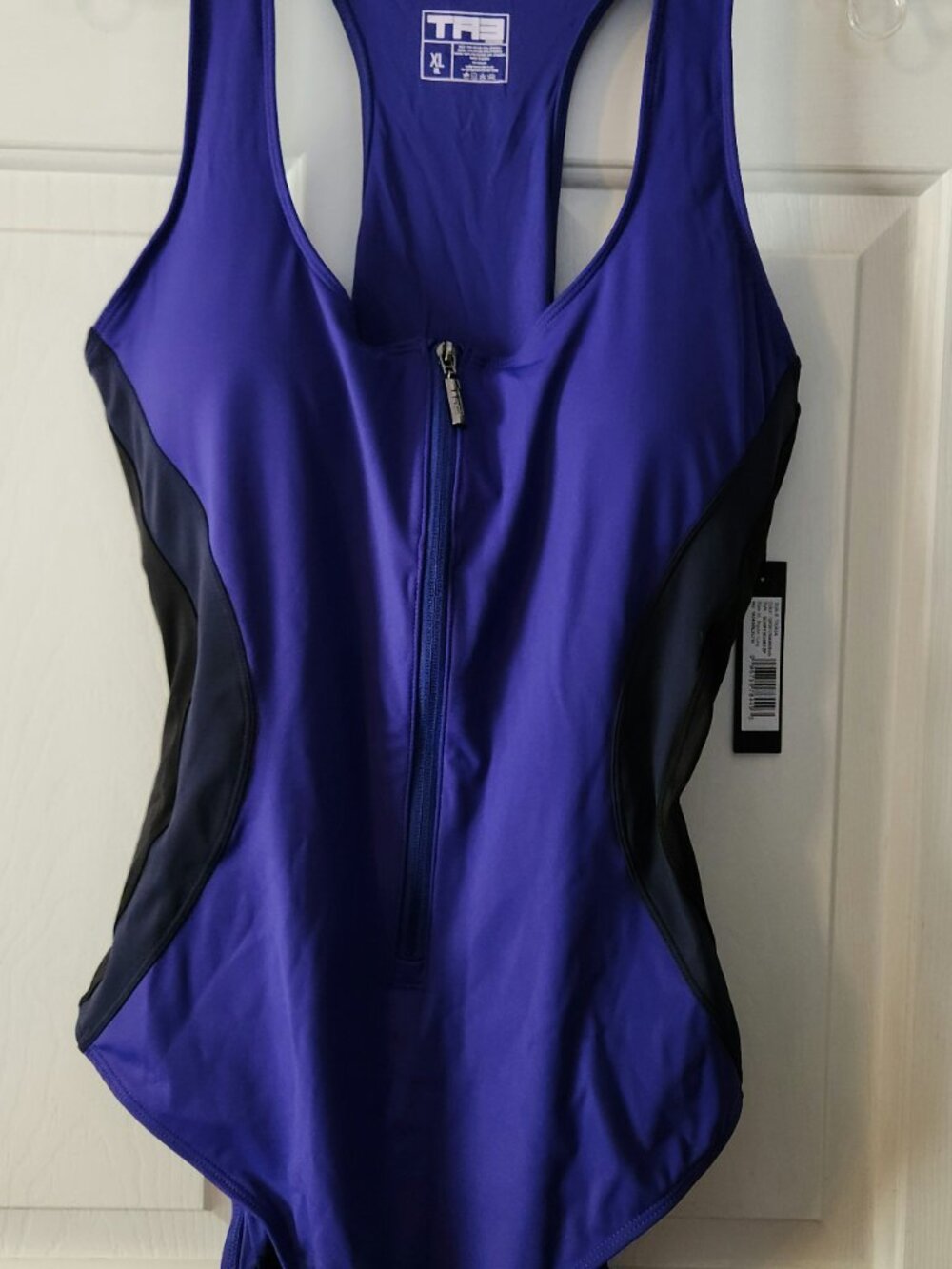 TA3 zip one piece shaping swimsuit - Picture 2 of 8